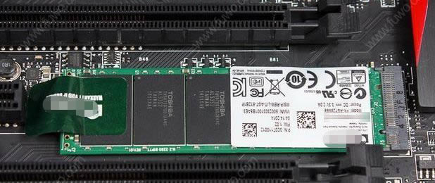 NVMe M.2的固态硬盘